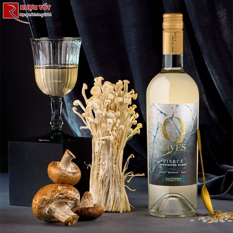 Vang Chile 9 Lives Fierce Sauvignon Blanc