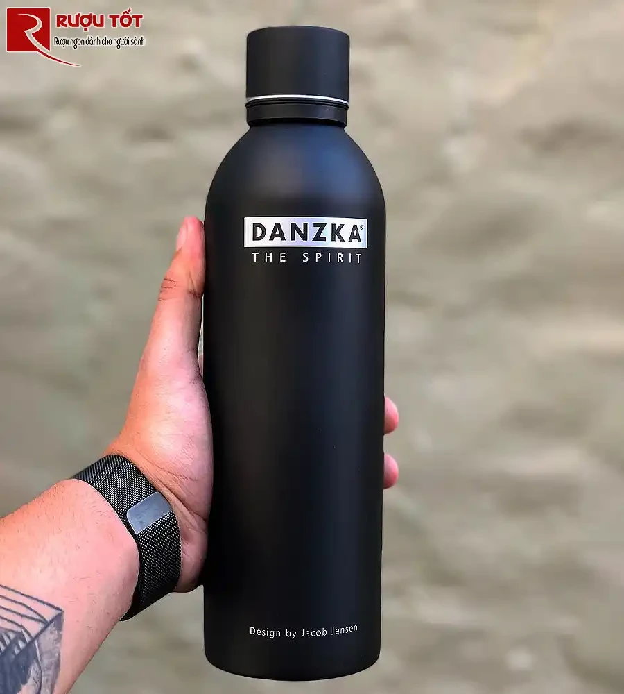 ruou danzka vodka the spirit chai den