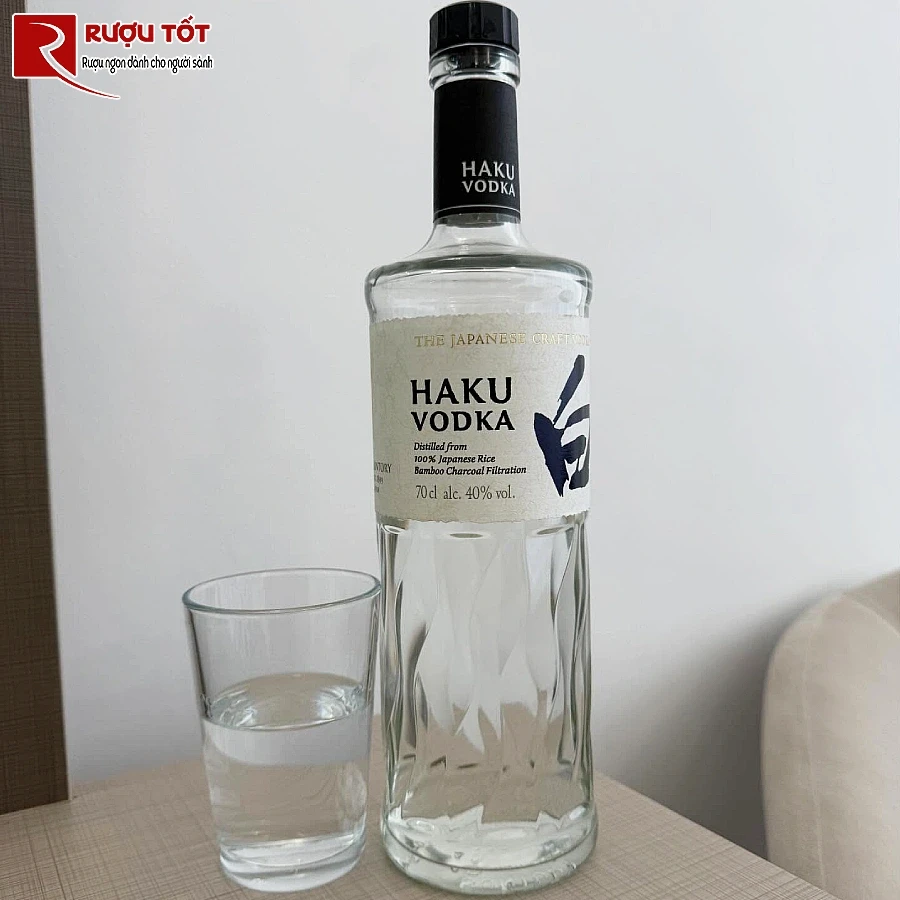 ruou haku vodka gia tot