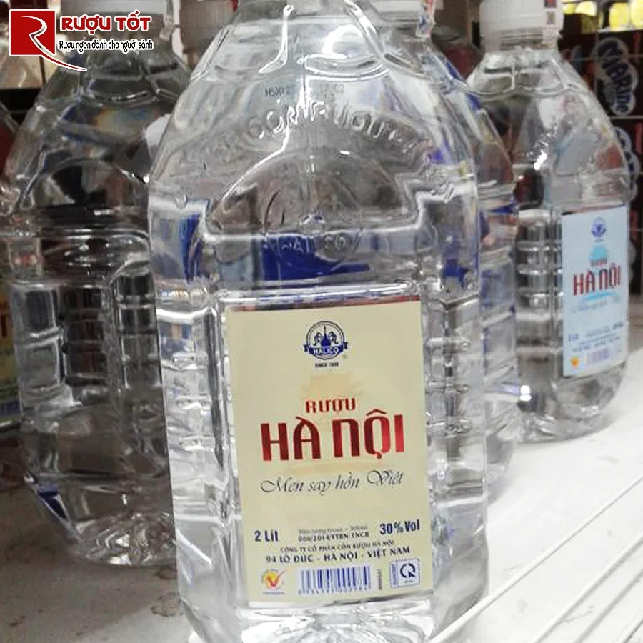 ruou vodka ha noi can 2 lit