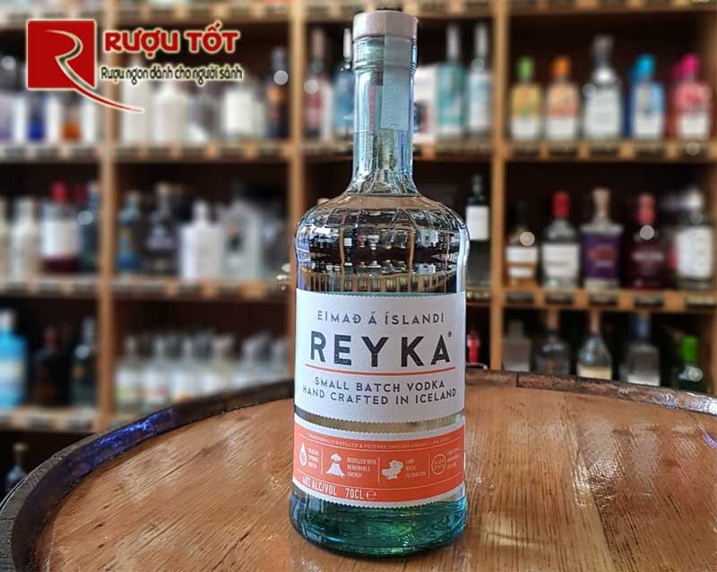 Rượu Vodka Reyka