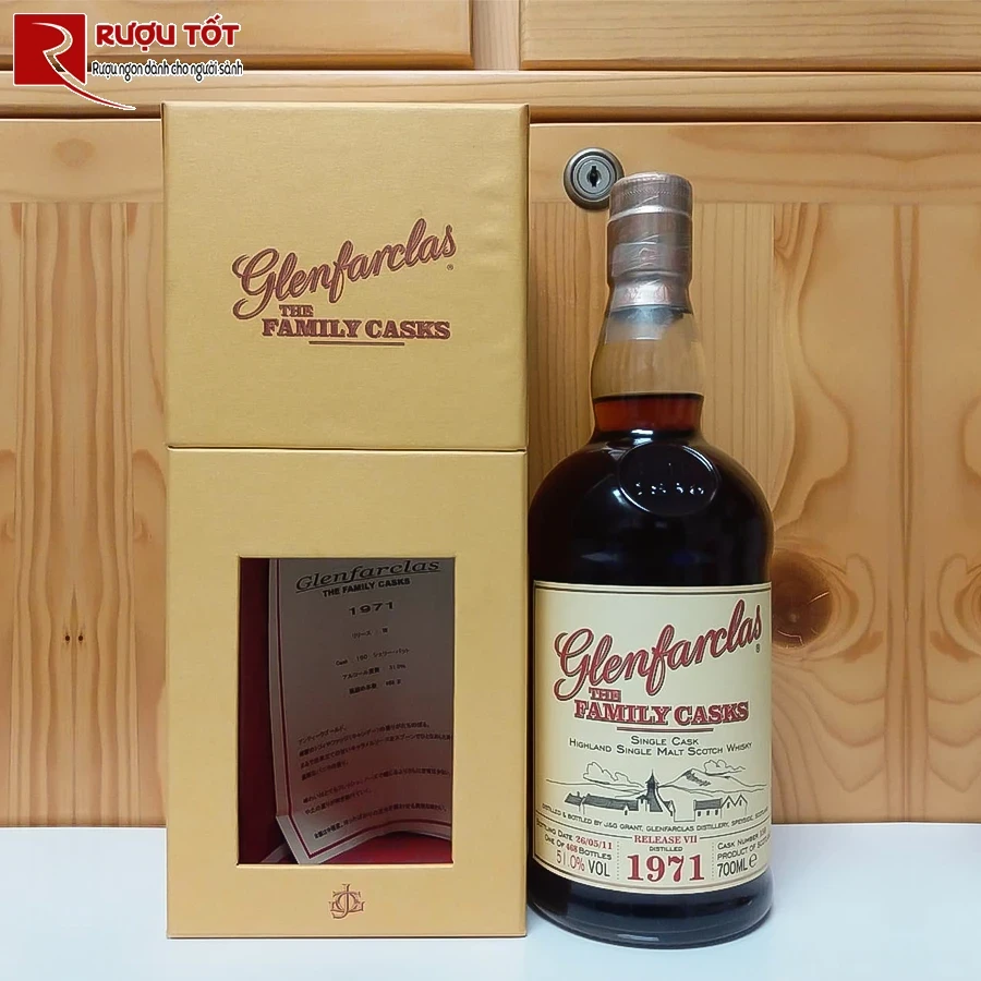 Glenfarclas 1971 Family Cask