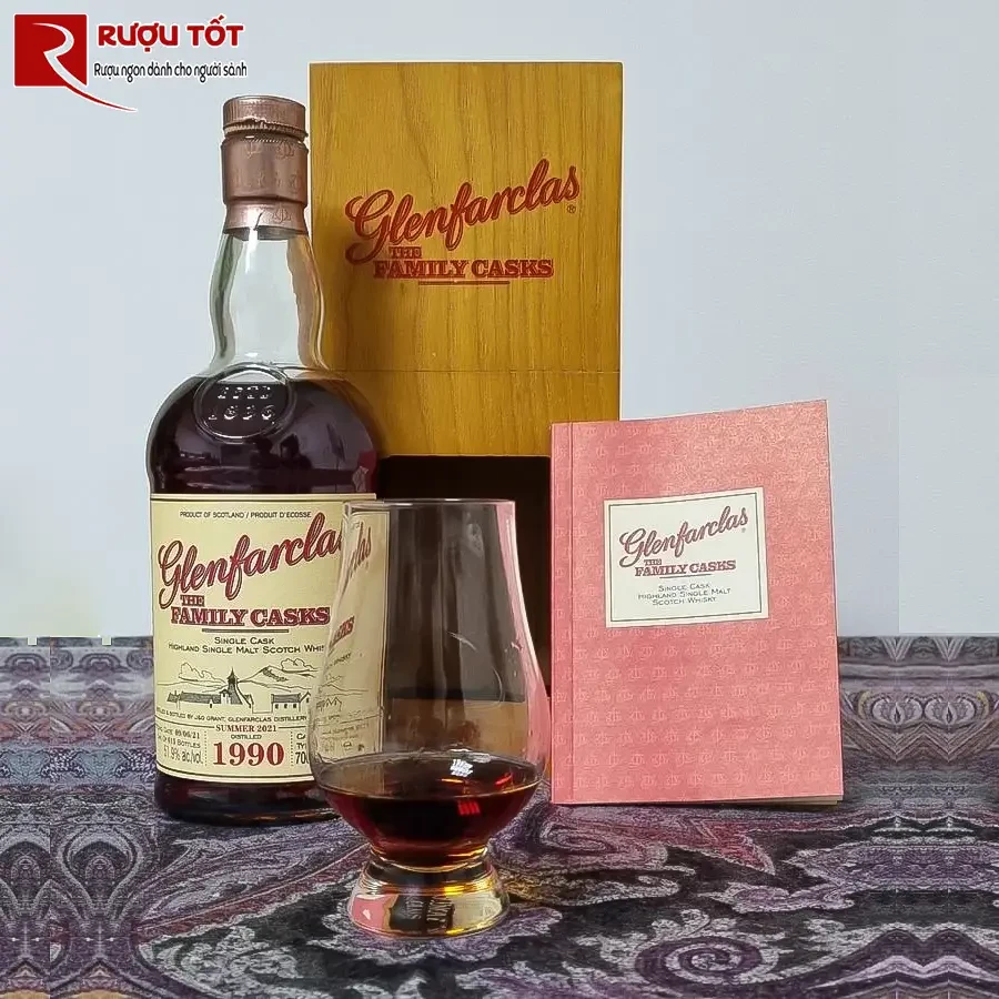 Rượu Glenfarclas 1990