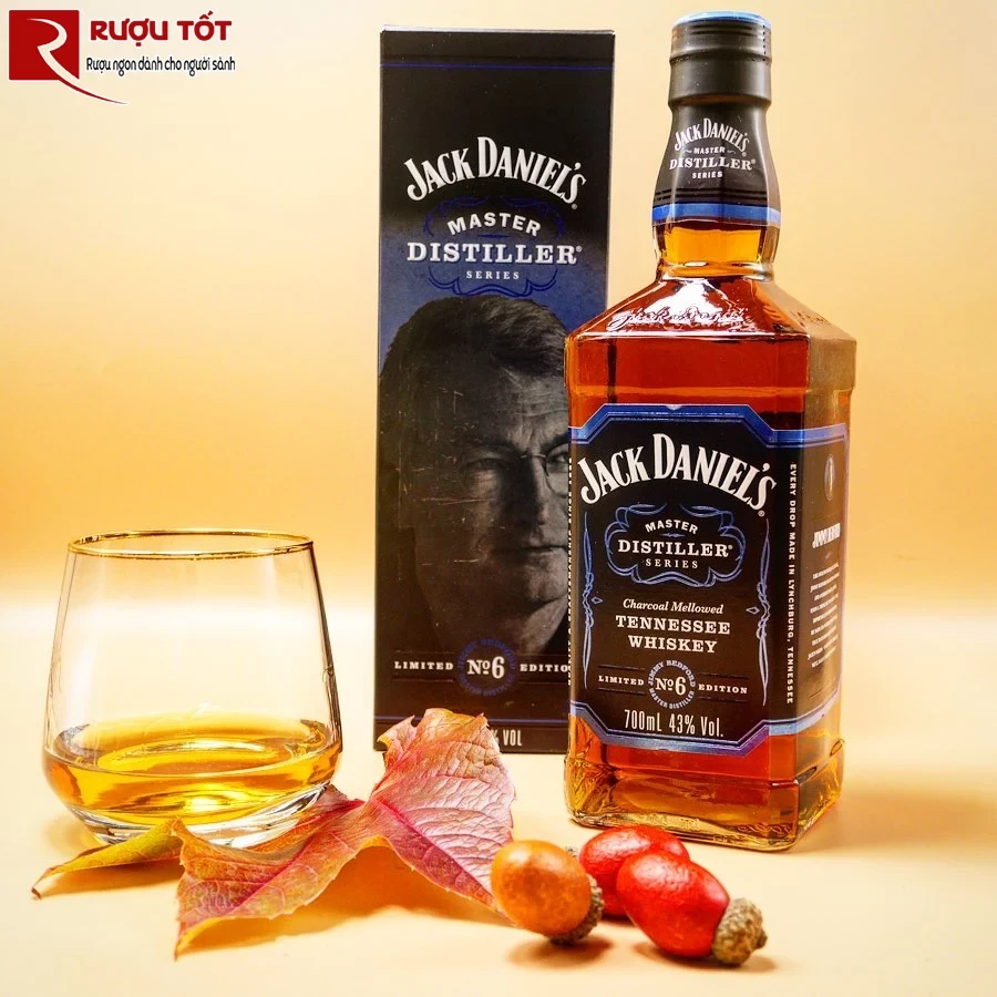 Rượu Jack Daniels Numero 6