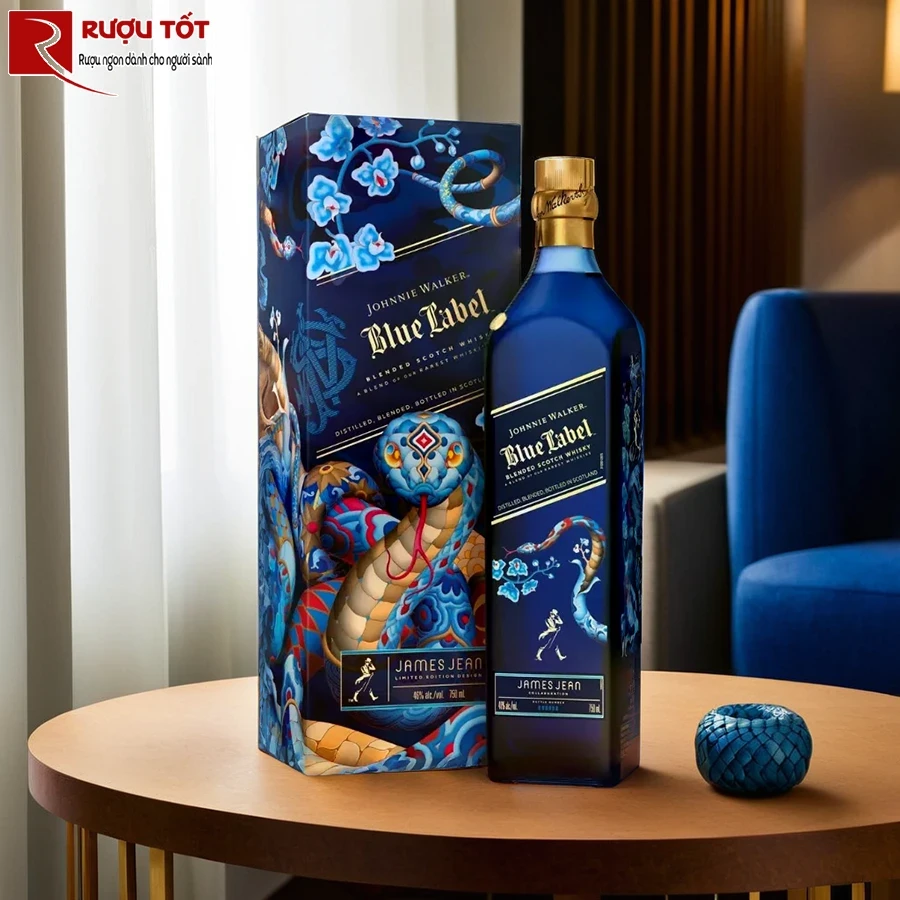 Johnnie Walker Blue Label Year of the Snake