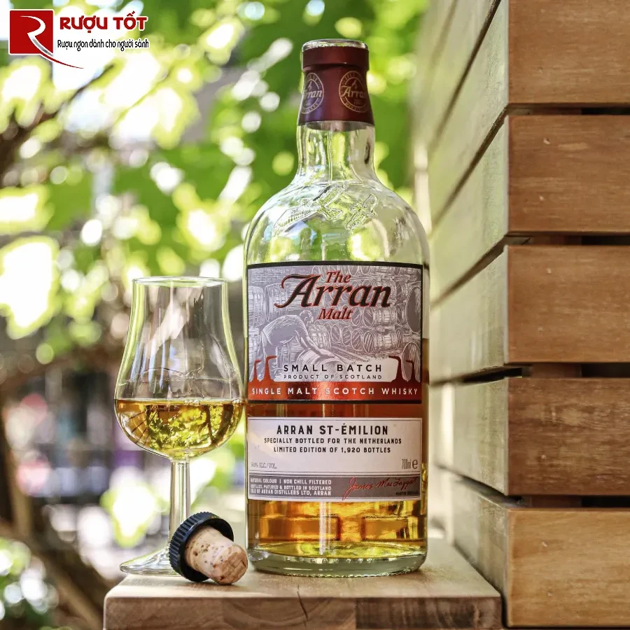 kham pha island whisky