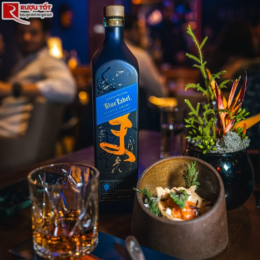Rượu Blue Label Umami Giá Tốt