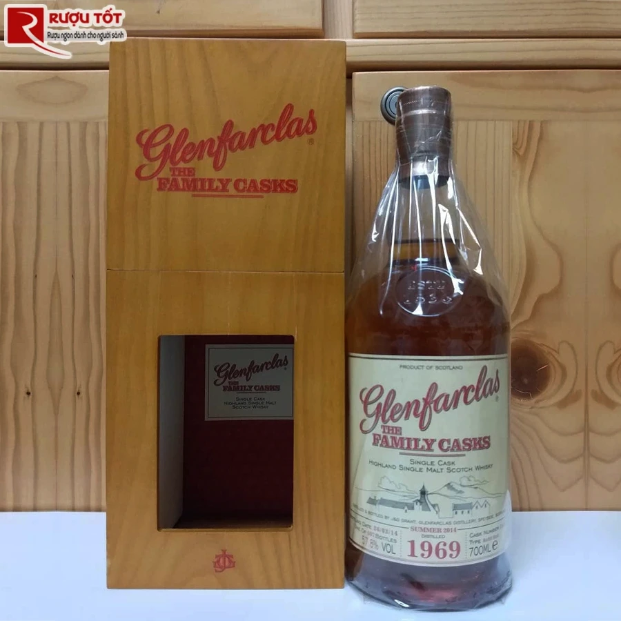 Rượu Glenfarclas 1969 Giá Tốt