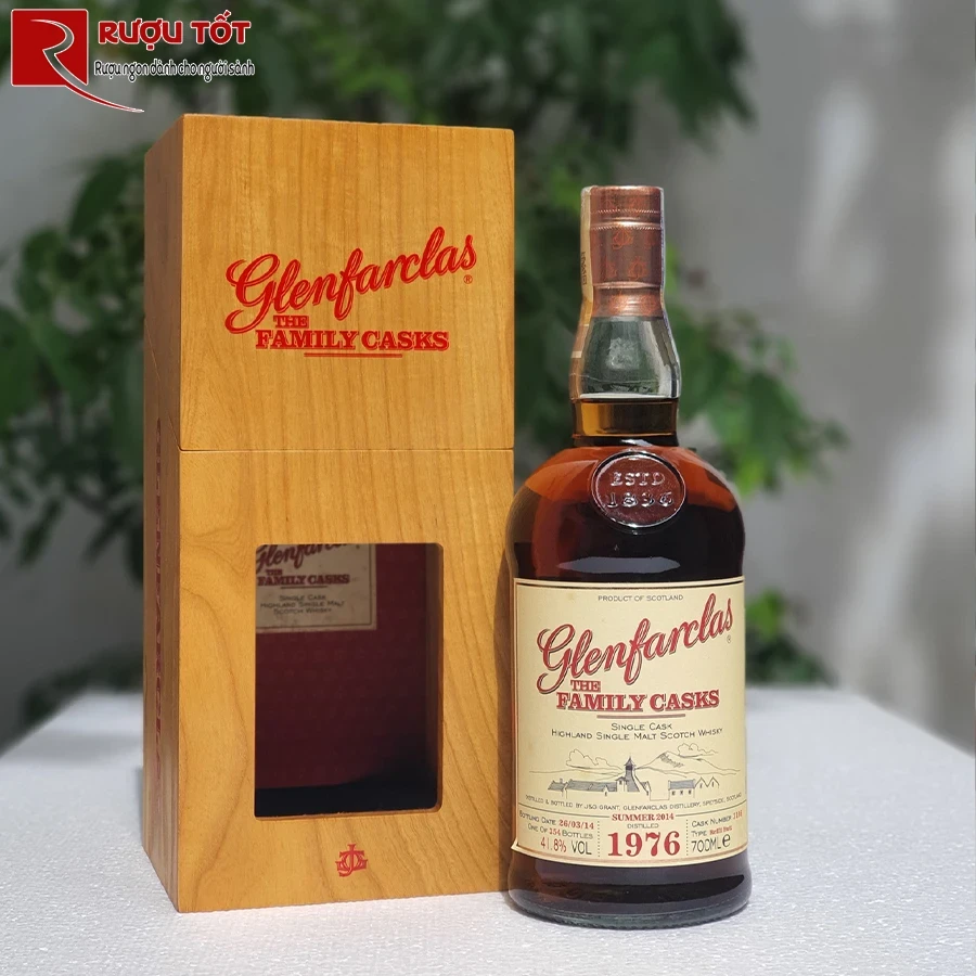 ruou glenfarclas 1976 family cask