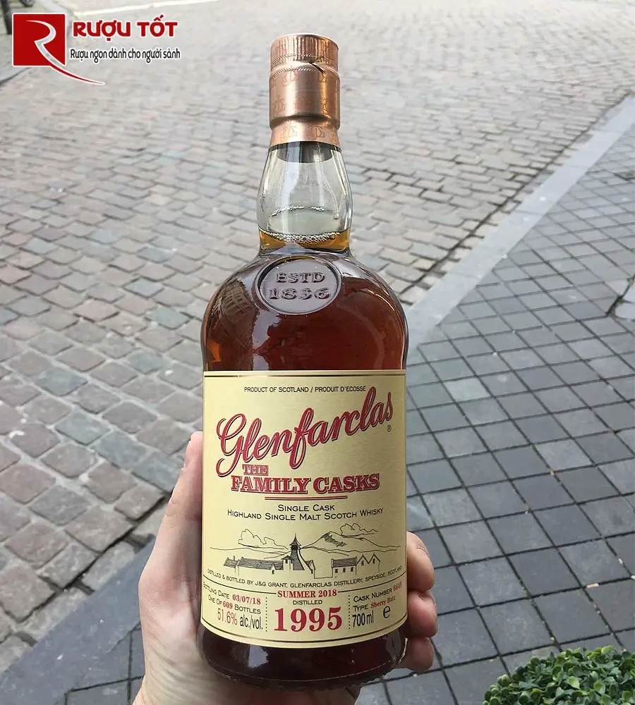 Rượu Glenfarclas 1995 Family Casks