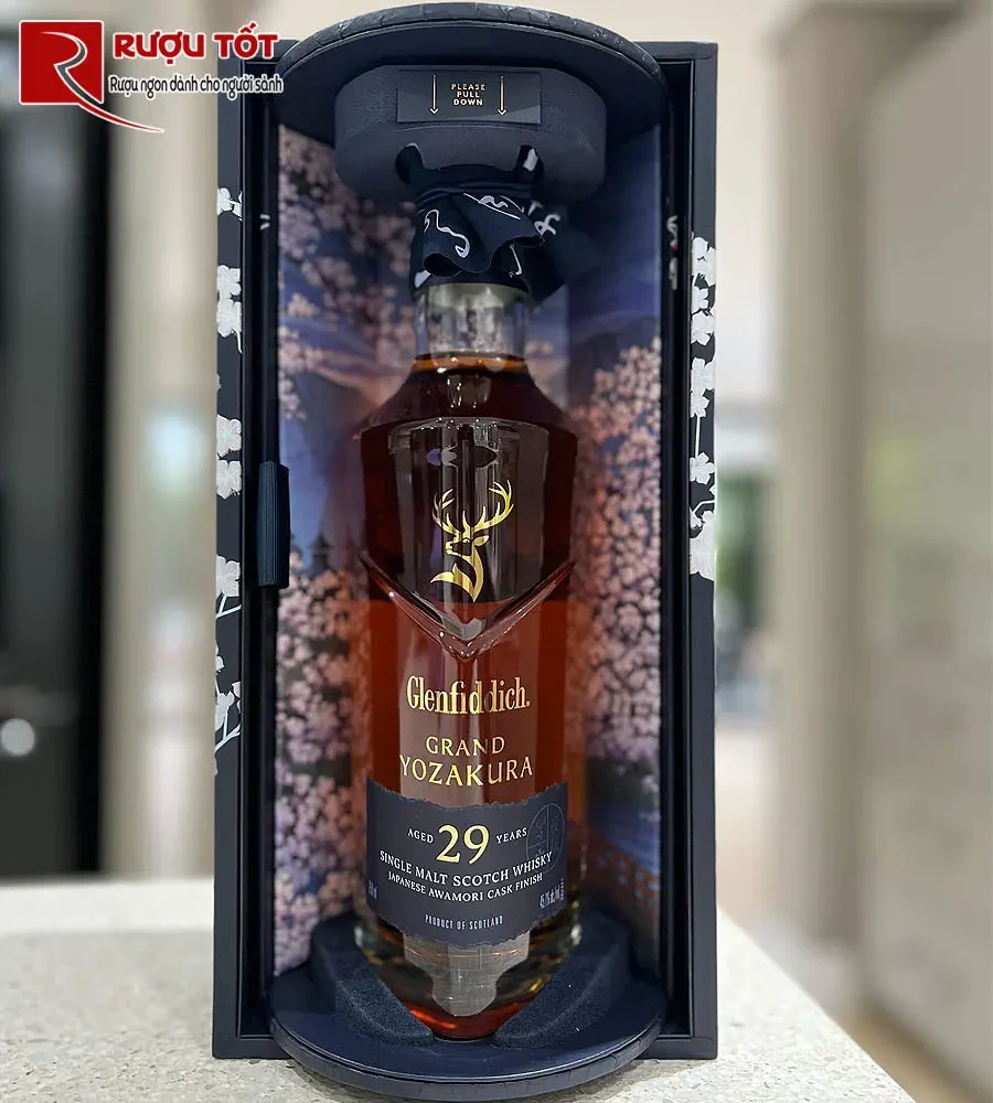 ruou glenfiddich grand yozakura