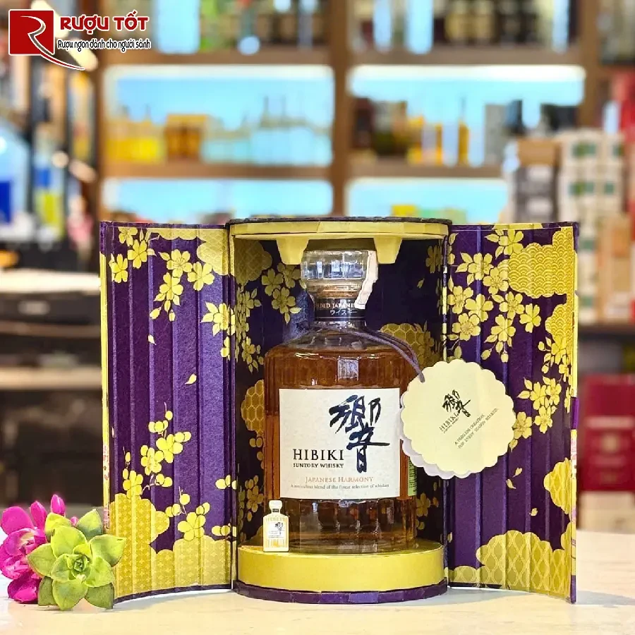 ruou hibiki harmony hop qua tet 2026