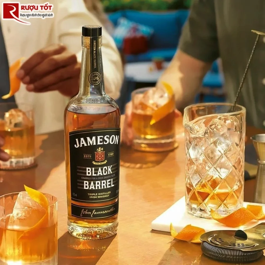 Ruou Jameson Black Barrel Gia Tot