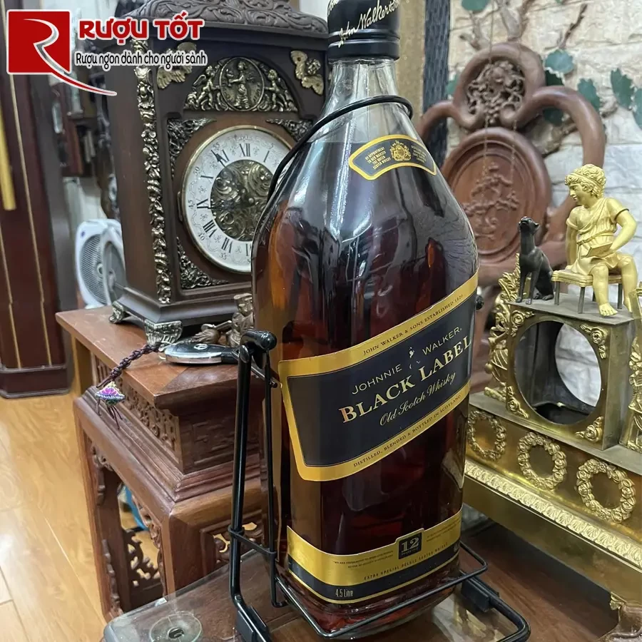 ruou Johnnie Walker Black Label 4,5l