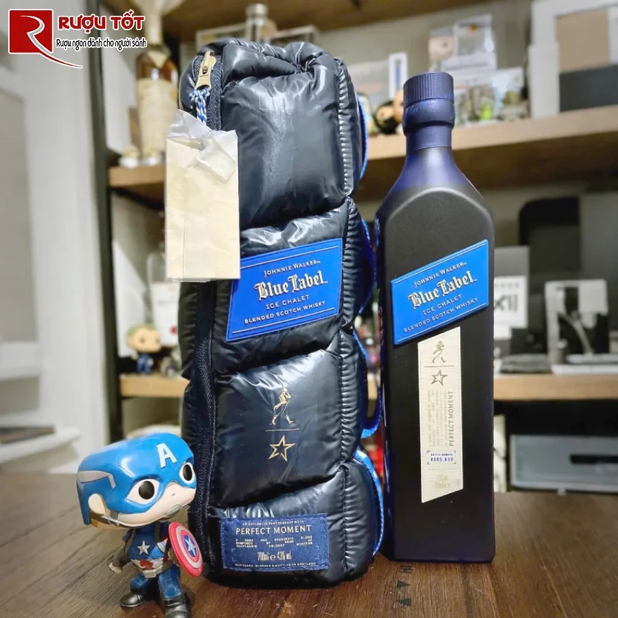 ruou johnnie walker blue label ice chalet limited edition