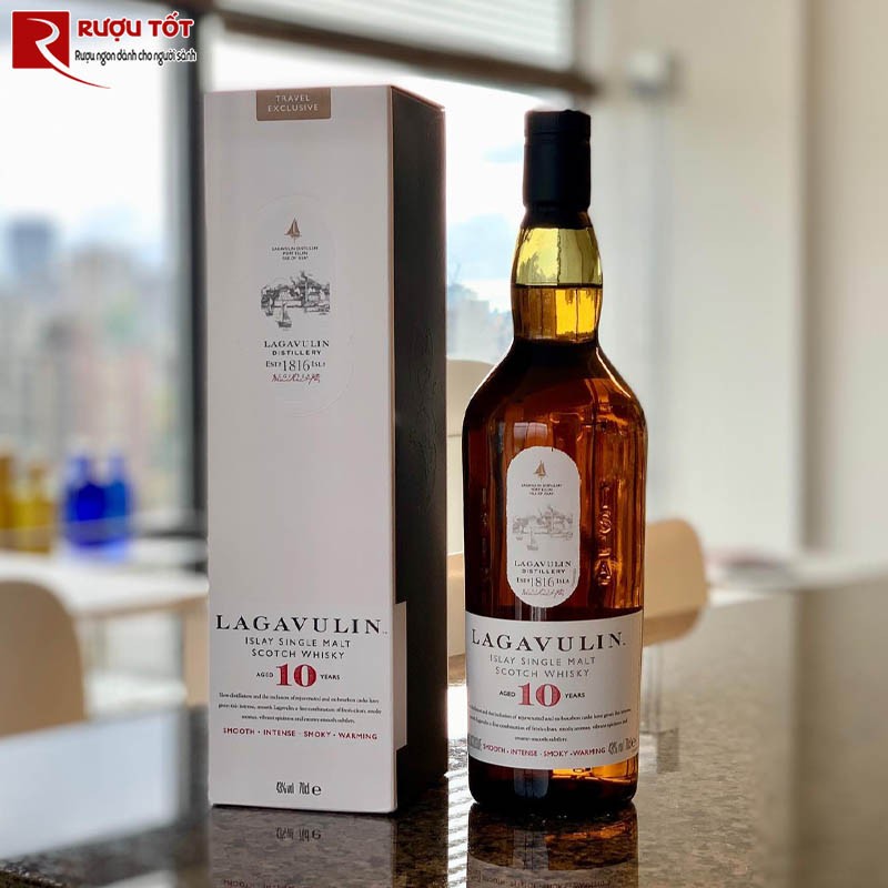 Rượu Lagavulin 10