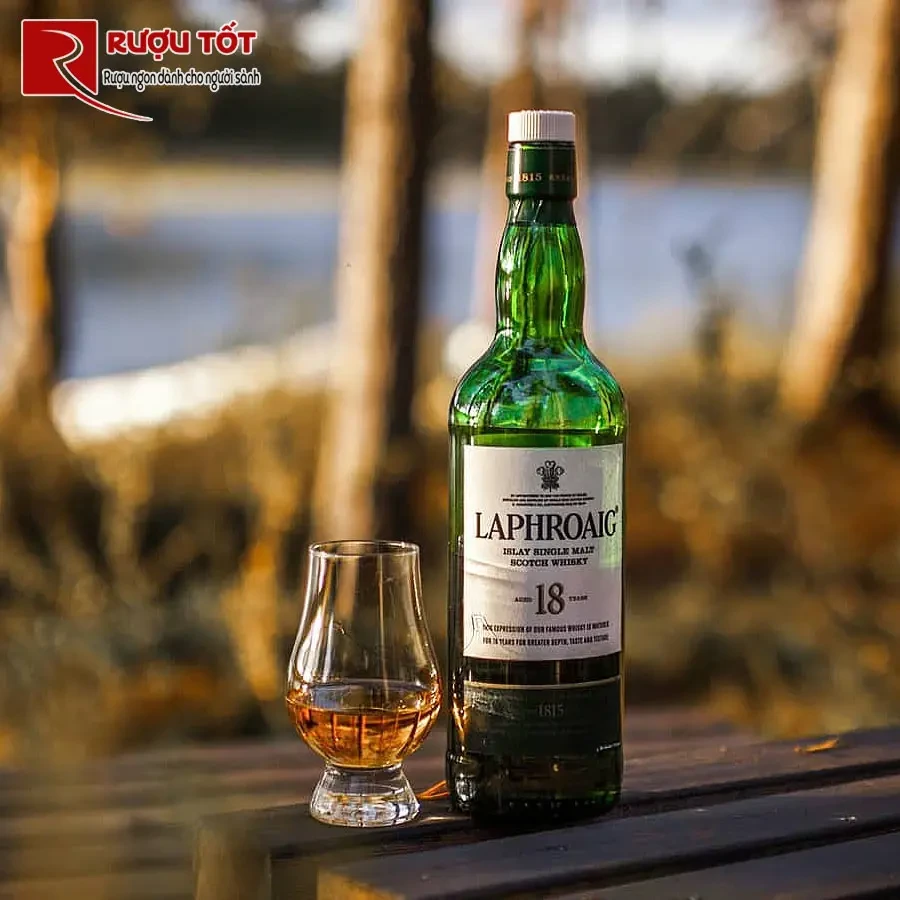 ruou laphroaig 18 nam tuoi