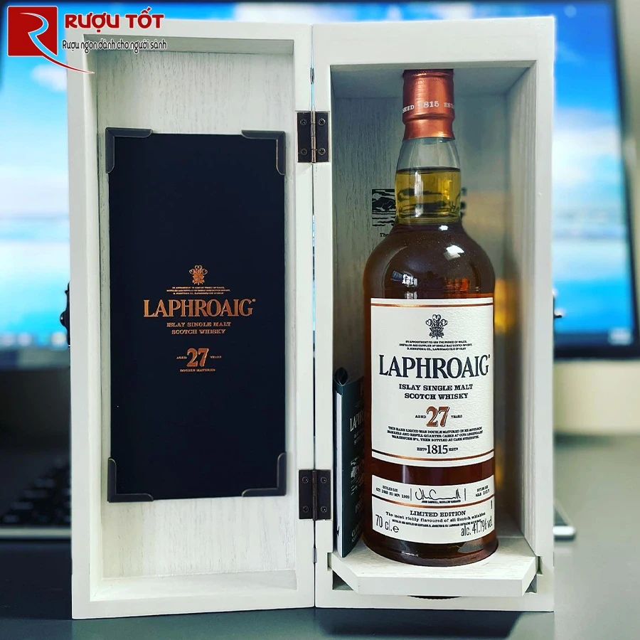 ruou Laphroaig 27 Year Old