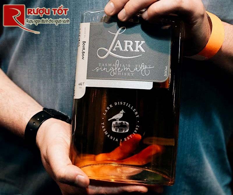 Rượu Lark Classic Cask Strength 500ml