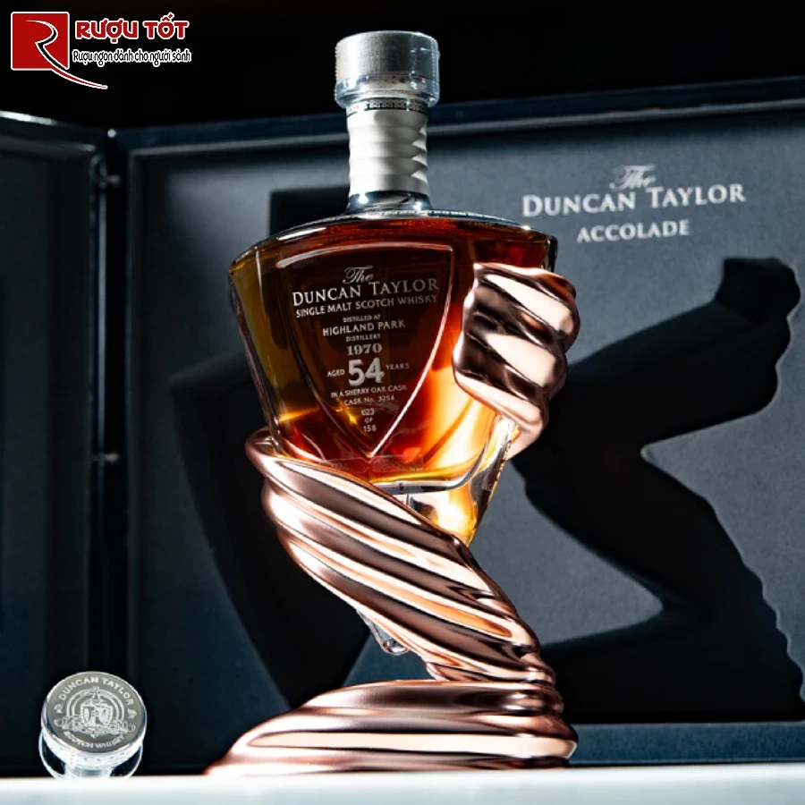 ruou macallan 1990 ducan taylor the accolade hao hang