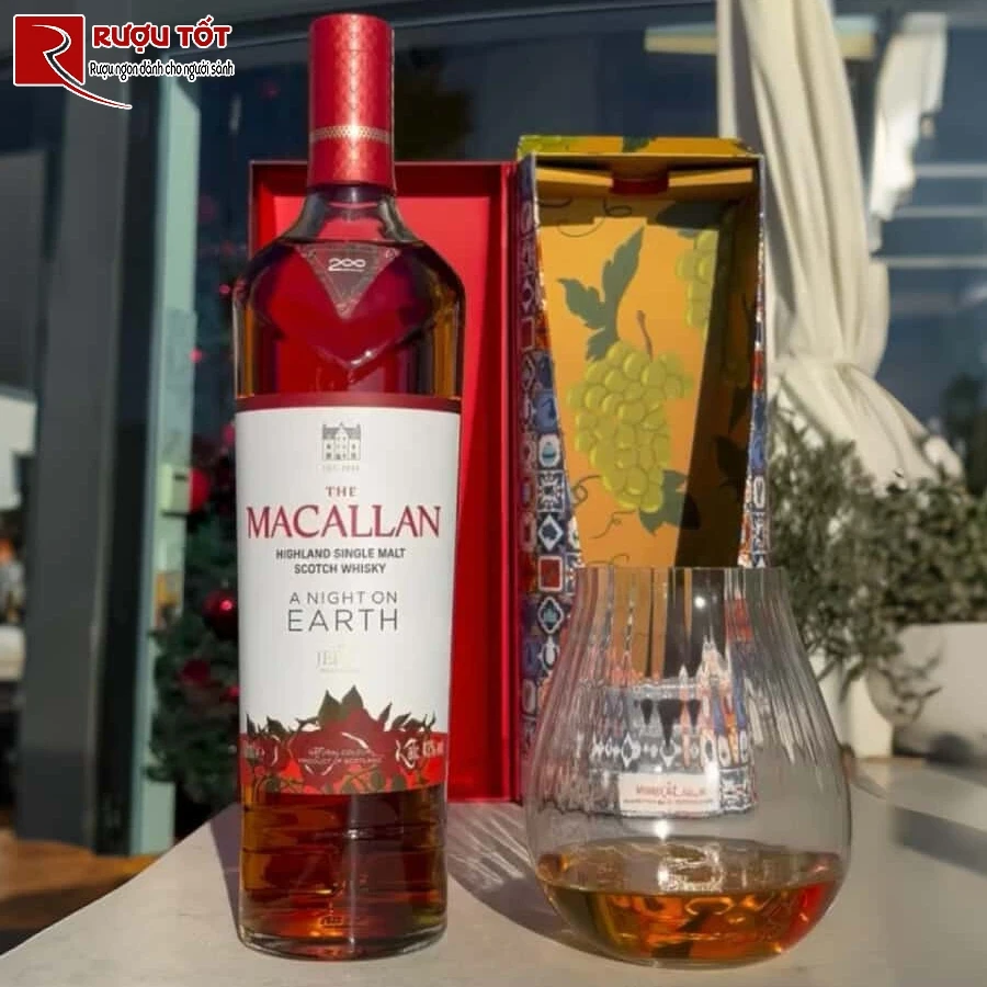 ruou macallan a night on earth in jerez gia tot