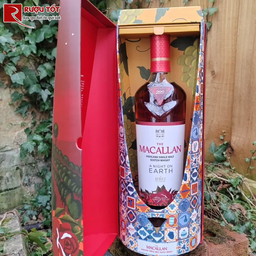 ruou macallan a night on earth in jerez