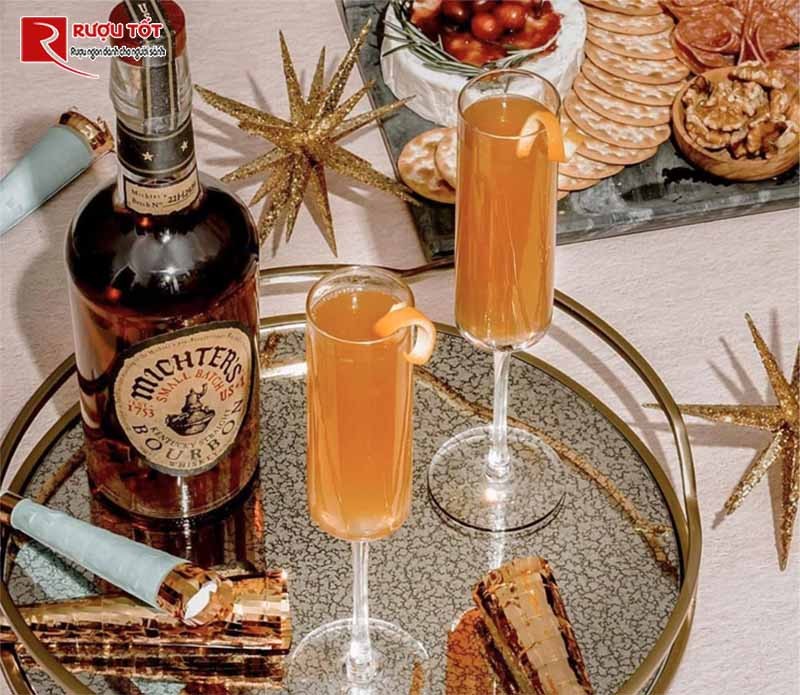 Rượu Michters Straight Bourbon Whiskey