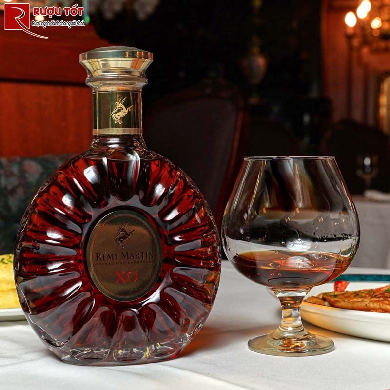 Rượu Remy Martin XO 700ml