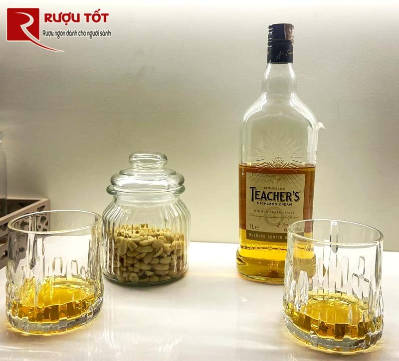 Rượu Teacher's Highland