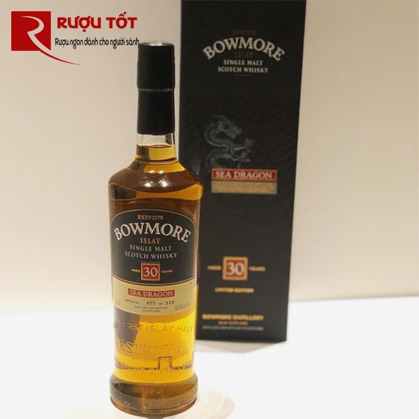 Rượu whiksy Bowmore 30 năm cao cấp