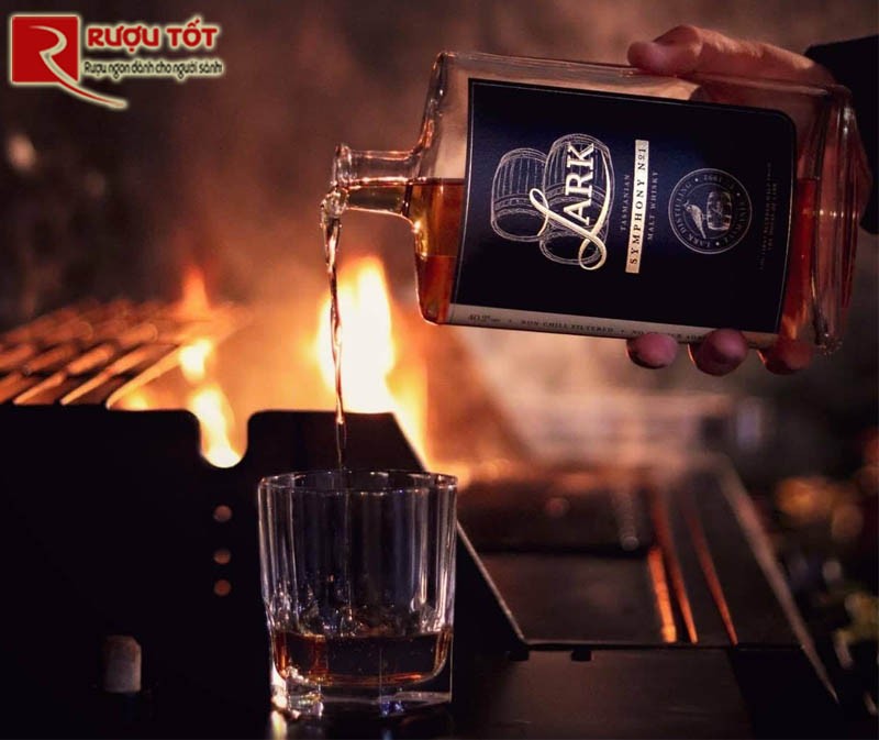 Rượu Whisky Lark Tasmanian Peated