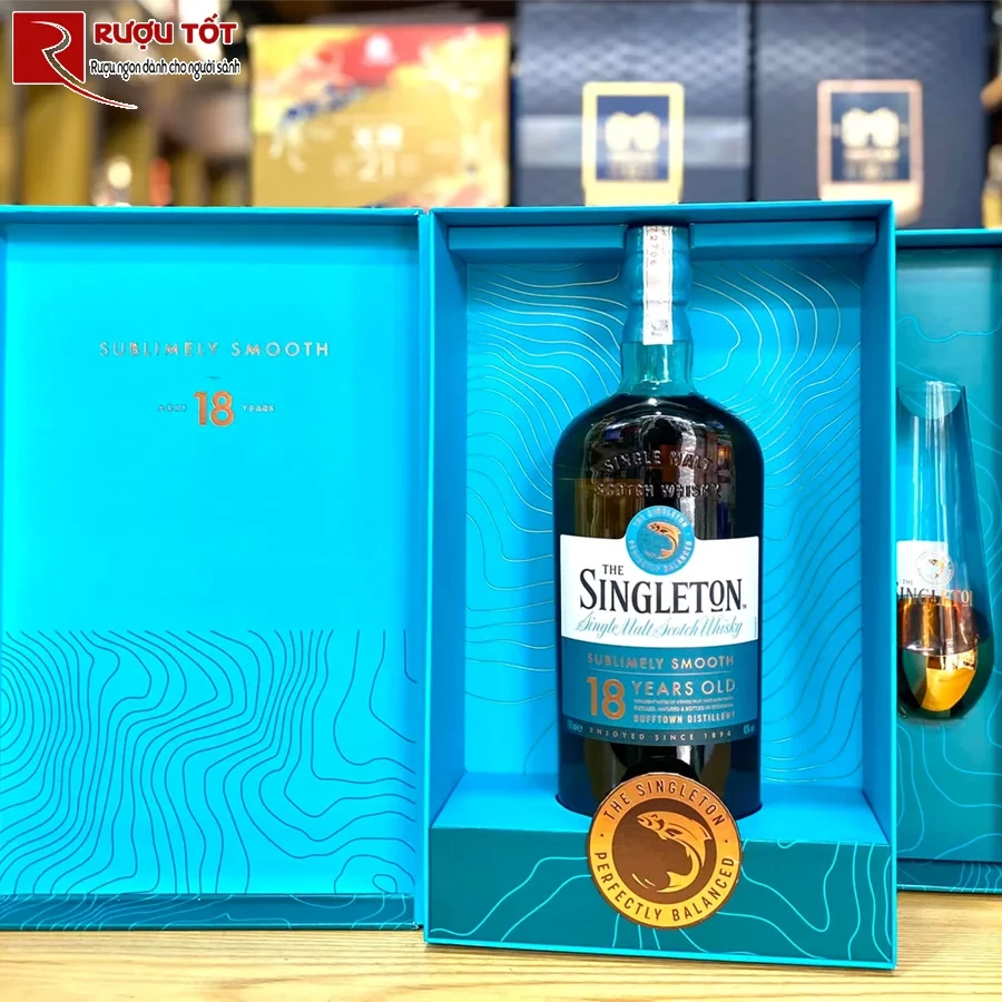 Ruou Whisky Singleton 18 Hop Qua