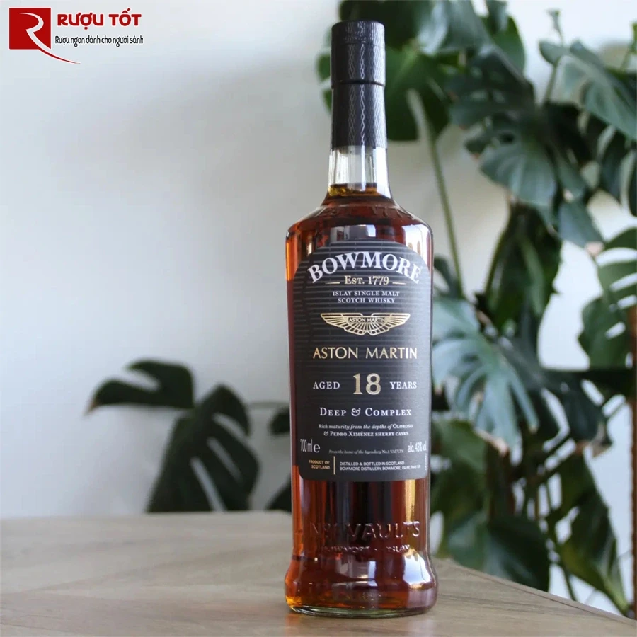 Whisky Bowmore Aston Martin 18