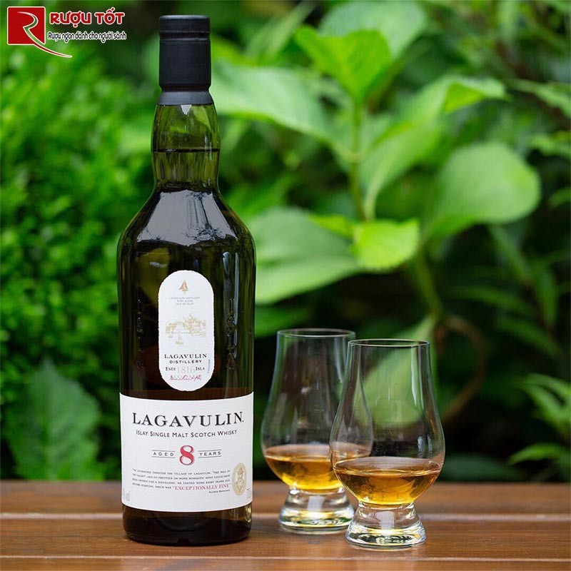 Whisky Lagavulin 8 Chính Hãng