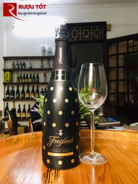 freixenet cordon negro brut polka dots
