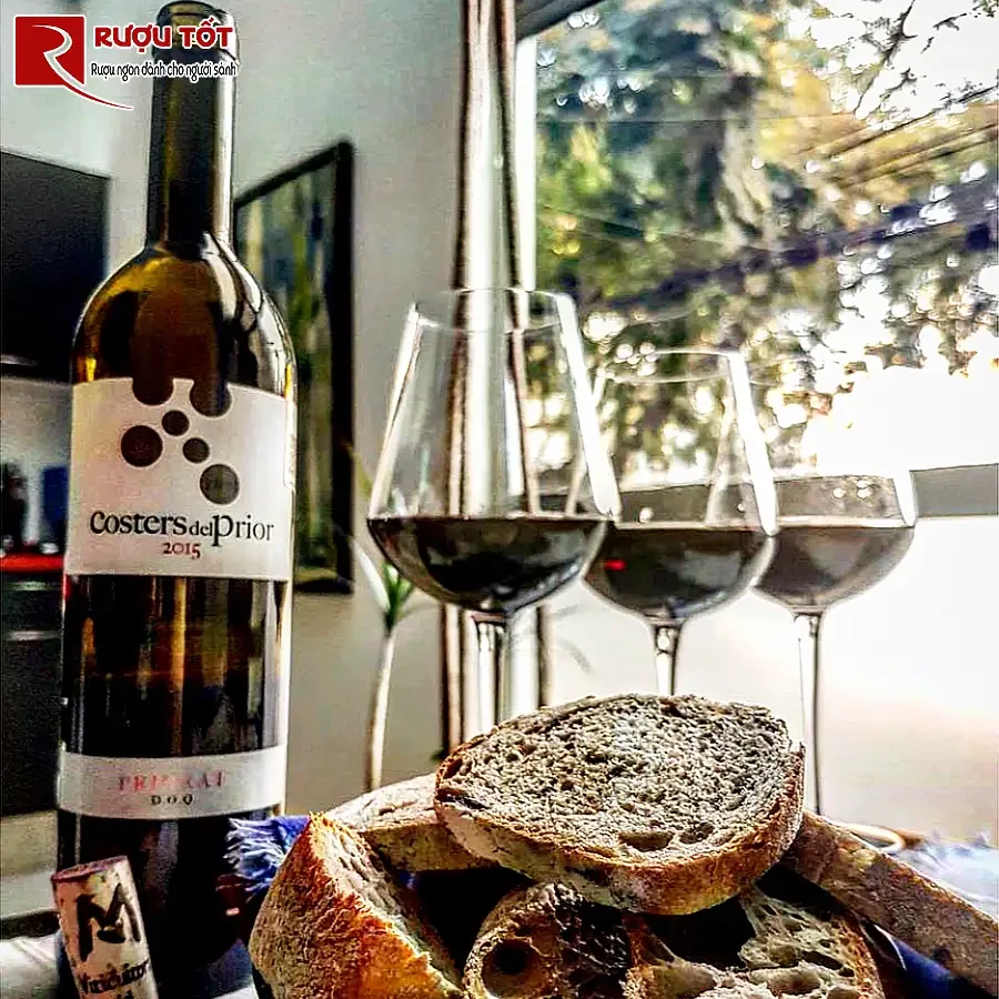 ruou vang costers del prior priorat