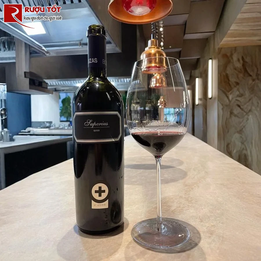 ruou vang superius quod hispano suiza