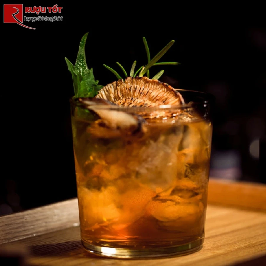 black russian cocktail