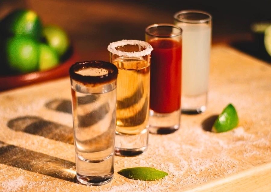 Các Loại Ly Uống Rượu Tequila Phổ Biến Dành Cho Dân Sành