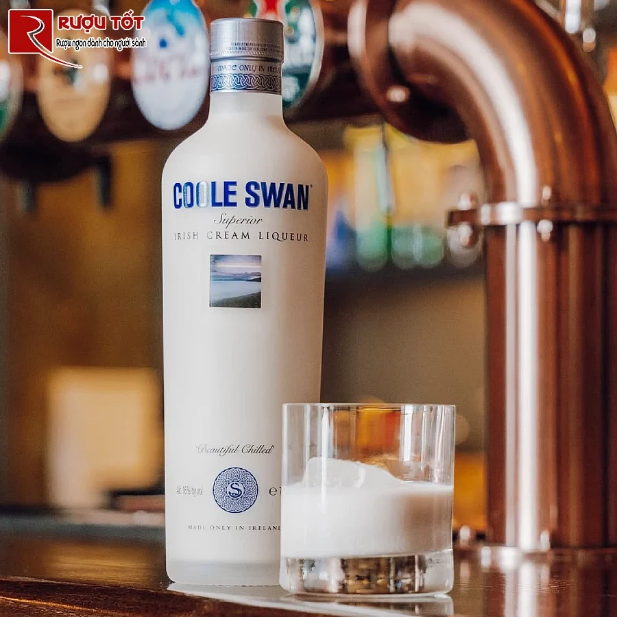 dong ruou sua noi tieng coole swan