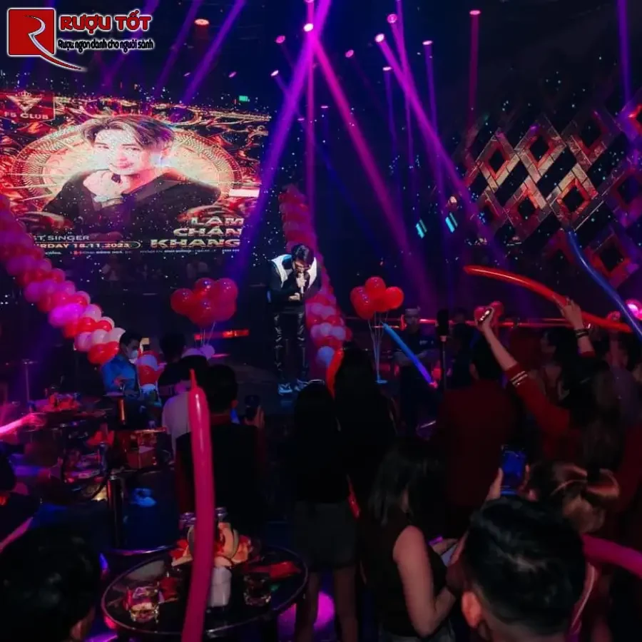 F5 Club bar binh duong soi dong
