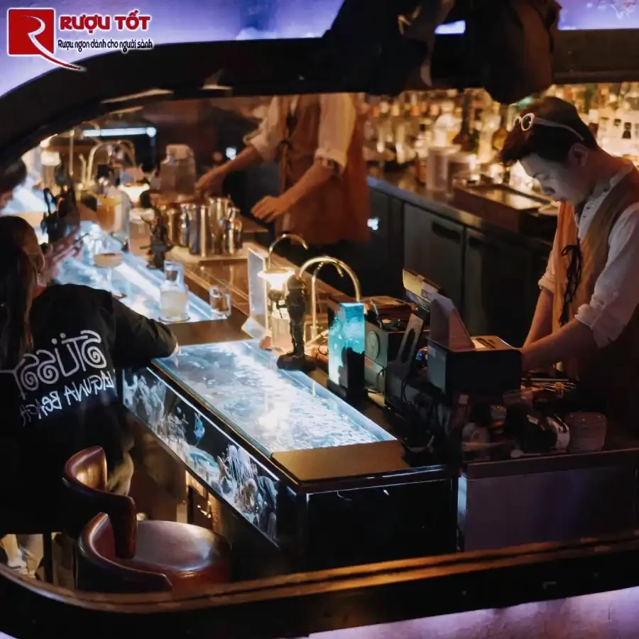 hidden bar hà nội Bermuda