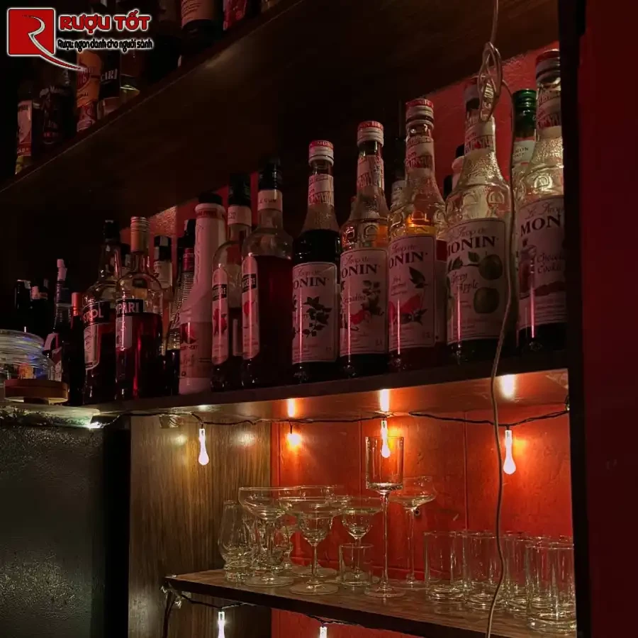 [Cập nhật 2025] Top 10 Hidden Bar Hà Nội Kín Đáo Riêng Tư Bậc Nhất