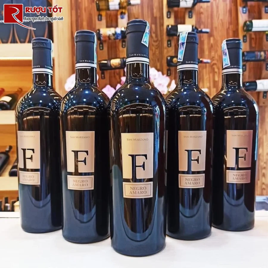 phan biet ruou vang f xach tay va nhap khau chinh hang