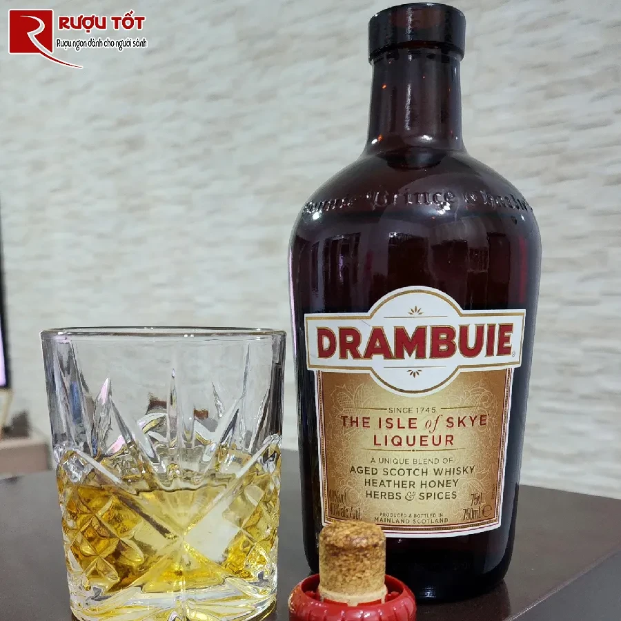 ruou drambuie