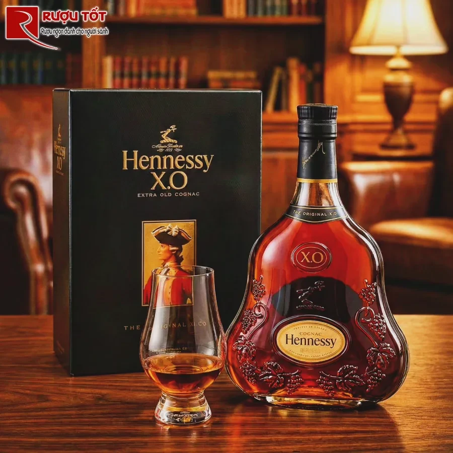 ruou hennessy xo 700ml tang bo vo