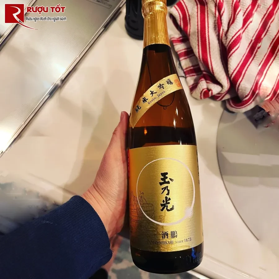 Rượu sake nhật 1.8l Tamanohikari