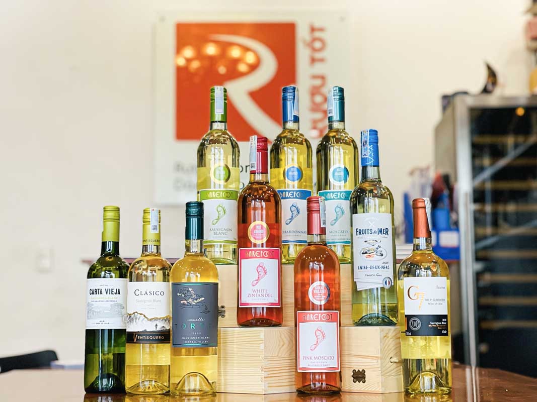 Siêu sale: Rượu vang trắng giá rẻ nhập khẩu nguyên chai chỉ hơn 100k