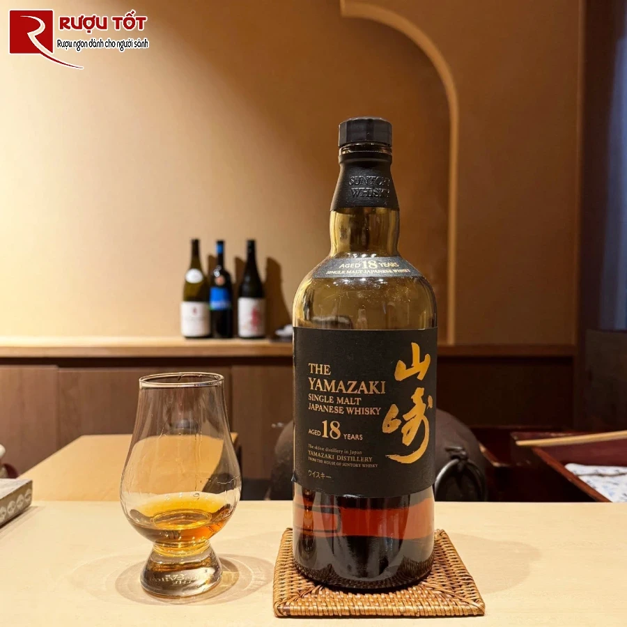 ruou yamazaki 18 hao hang