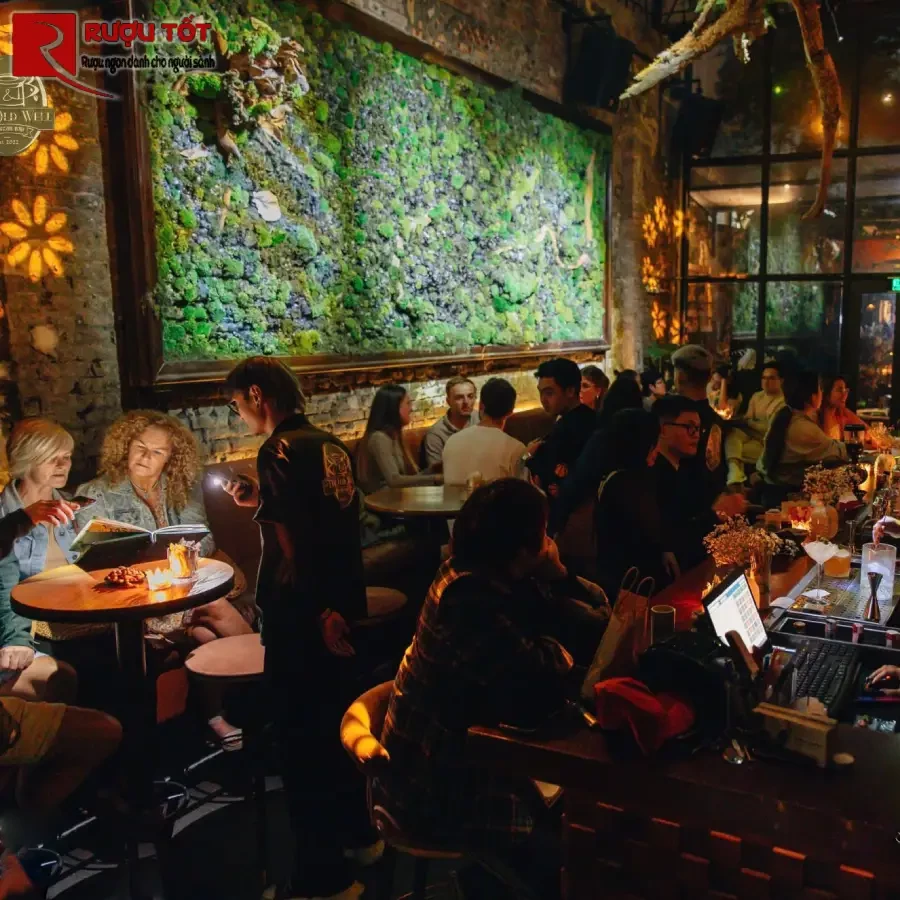 The Old Well Cocktail Bar Hà Nội